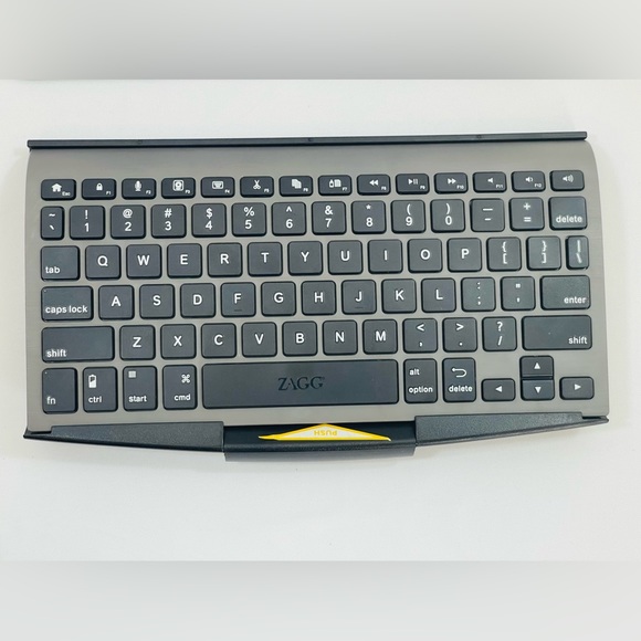 The ZAGGkeys Universal Wireless Keyboard for Android, Windows, or iOS devices - Picture 6 of 7